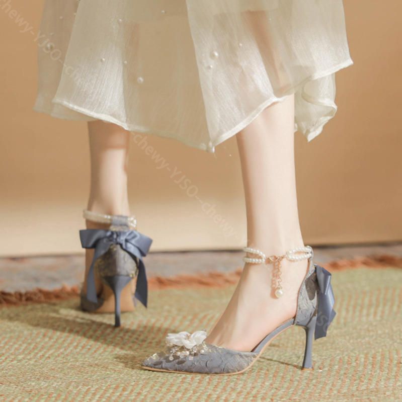 1000円OFFクーポン ホワイト薔薇 パンプス パールアンクル 花嫁系 ポインテッドトゥ レース ピンヒール リボン フラワー ハイヒール レディース エレガント デート ロリータ 四季通用 茶話会 1000円OFFクーポン ホワイト薔薇 パンプス パールアンクル 花嫁系 ポインテッドトゥ レース ピンヒール リボン フラワー ハイヒール レディース エレガント デート ロリータ 四季通用 茶話会