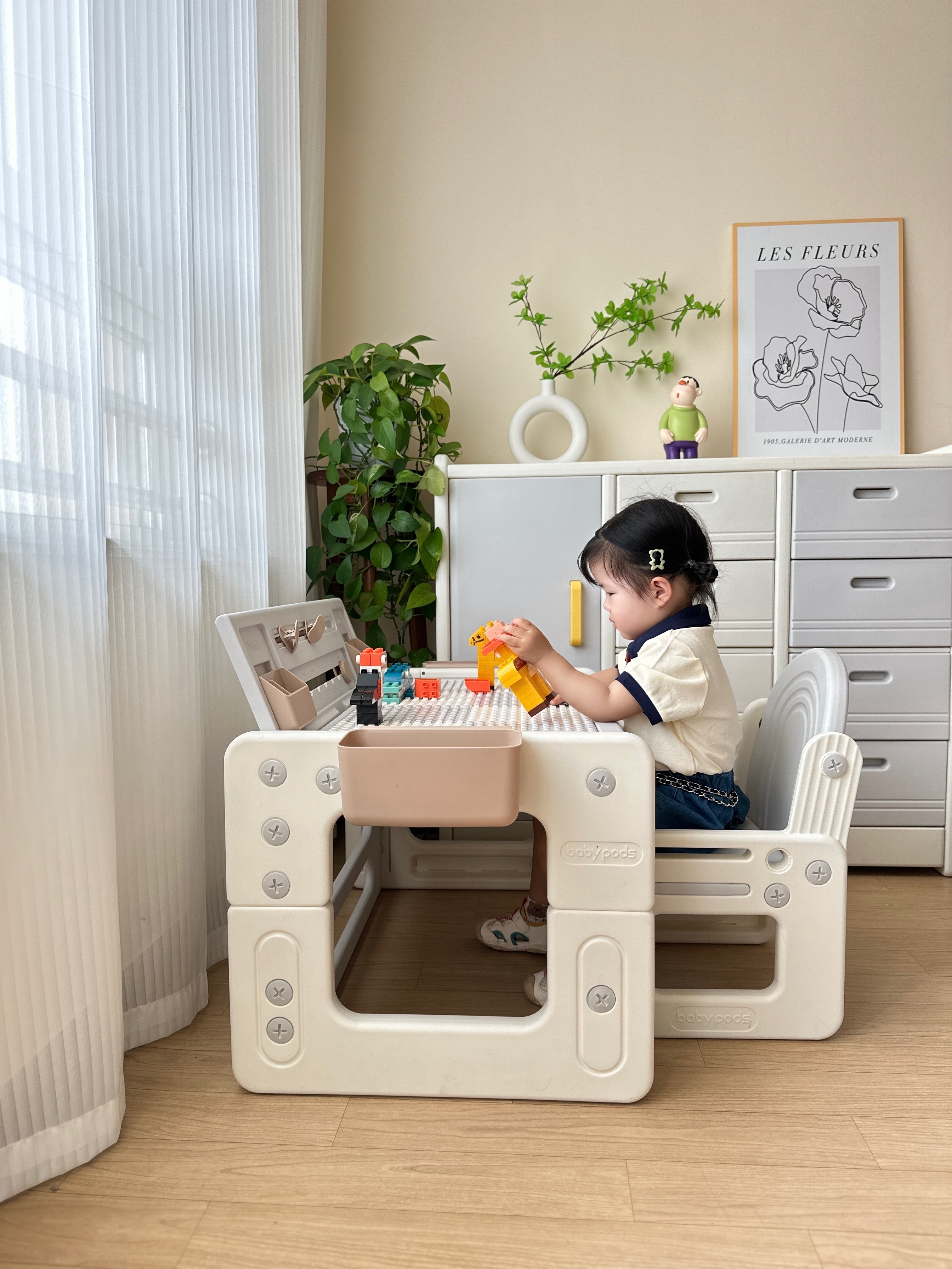 【イベント期間限定 40% オフ】ネストテーブル 2点セット センターテーブル 丸型 ガラステーブル ガラス天板 クリア おしゃれ 収納付き 直径70/40cm 北欧 カフェテーブル【ホワイト】 【イベント期間限定 40% オフ】ネストテーブル 2点セット センターテーブル 丸型 ガラステーブル ガラス天板 クリア おしゃれ 収納付き 直径70/40cm 北欧 カフェテーブル【ホワイト】