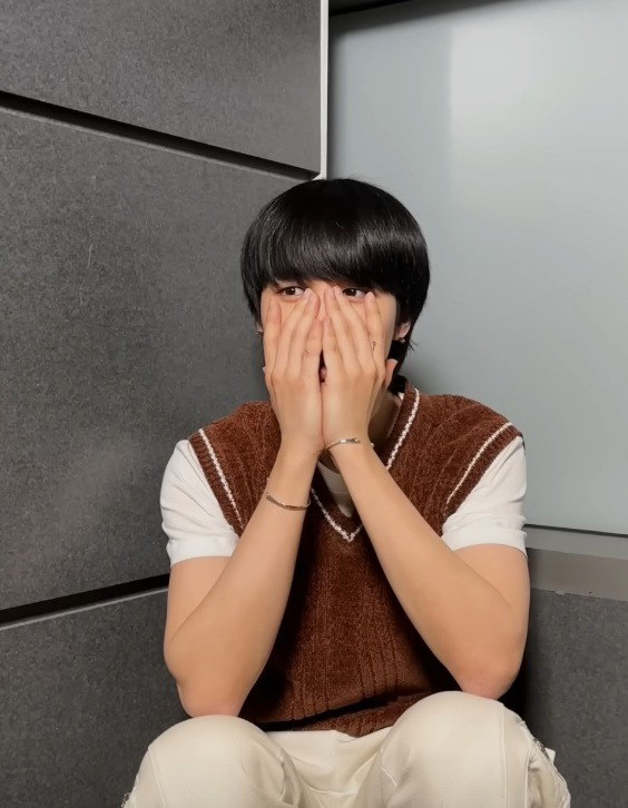 Qoo10] HANNA543 [BTS ジミンJIMIN着用] B21