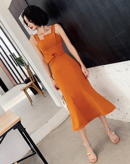 【即納】ワンピース キャミソールワンピース マーメイド 韓国 無地 スクエアネック 夏 ノースリーブ ロング ミディアム おしゃれ 可愛い ハイウエスト 切替 フレア シンプル お呼ばれ 女子会 大人 【即納】ワンピース キャミソールワンピース マーメイド 韓国 無地 スクエアネック 夏 ノースリーブ ロング ミディアム おしゃれ 可愛い ハイウエスト 切替 フレア シンプル お呼ばれ 女子会 大人