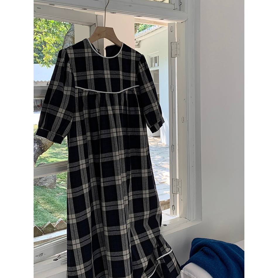 ワンピース ドールドレス プルオーバー ロングスカート シャツワンピース ロング ロング丈 袖あり 五分袖 ラウンドネック 襟なし ストレート ワイド ボタンあり かわいい 大人可愛い おしゃれ