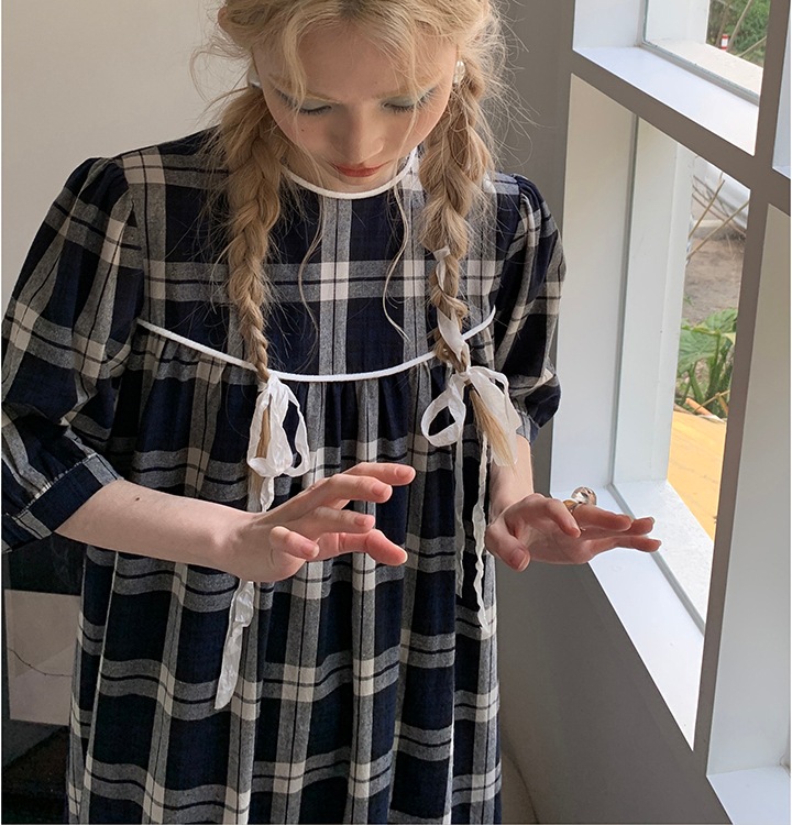 ワンピース ドールドレス プルオーバー ロングスカート シャツワンピース ロング ロング丈 袖あり 五分袖 ラウンドネック 襟なし ストレート ワイド ボタンあり かわいい 大人可愛い おしゃれ