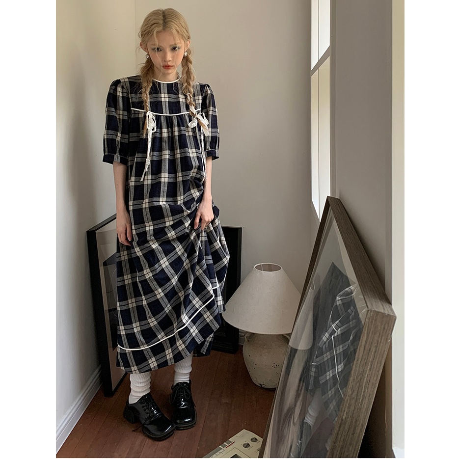 ワンピース ドールドレス プルオーバー ロングスカート シャツワンピース ロング ロング丈 袖あり 五分袖 ラウンドネック 襟なし ストレート ワイド ボタンあり かわいい 大人可愛い おしゃれ