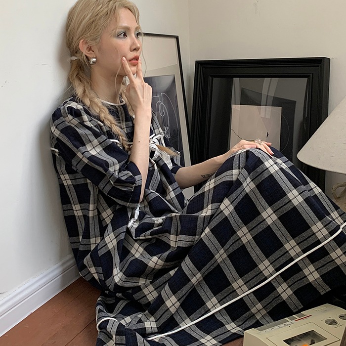 ワンピース ドールドレス プルオーバー ロングスカート シャツワンピース ロング ロング丈 袖あり 五分袖 ラウンドネック 襟なし ストレート ワイド ボタンあり かわいい 大人可愛い おしゃれ