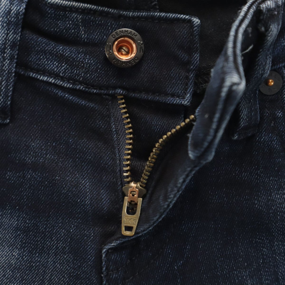 スキニーデニムパンツ W22 インディゴ ジーンズ レディース 古着