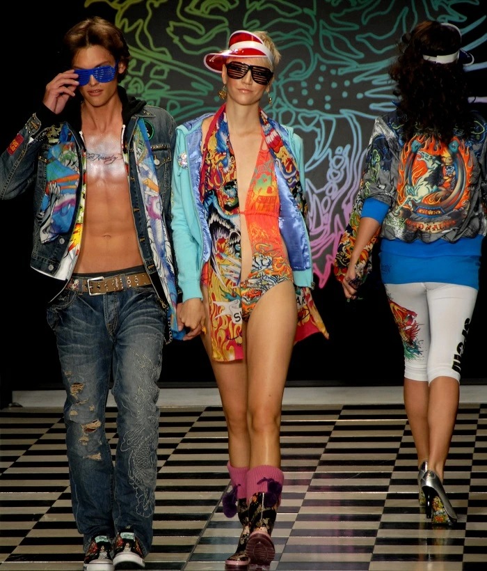 セール エドハーディー パーカー メンズ Ed Hardy LOVE KILLS SLOWLY ジップアップ グレー エドハーディー 正規品 インポート LAセレブ ファッション サファリ 掲載