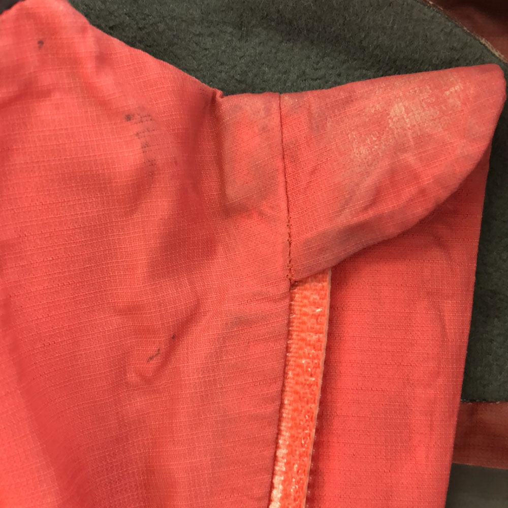 GORE-TEX ロゴ刺繍 ハードシェル ジャケット S レッド アウトドア レディース