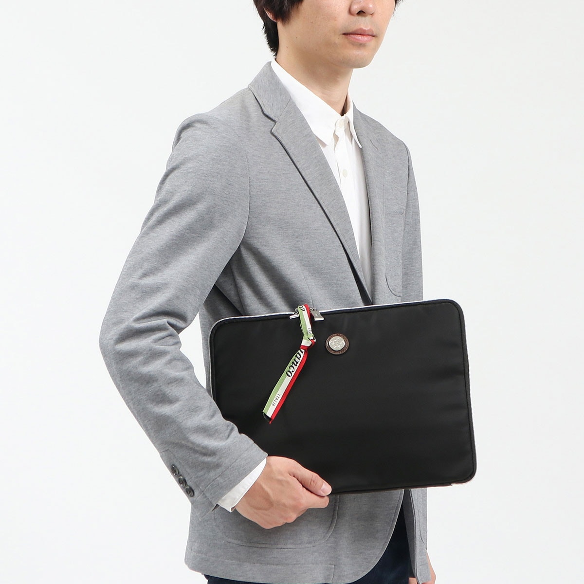 日本正規品 CHERMO-G PCケース クラッチ A4 ビジネス 92382 日本正規品 CHERMO-G PCケース クラッチ A4 ビジネス 92382