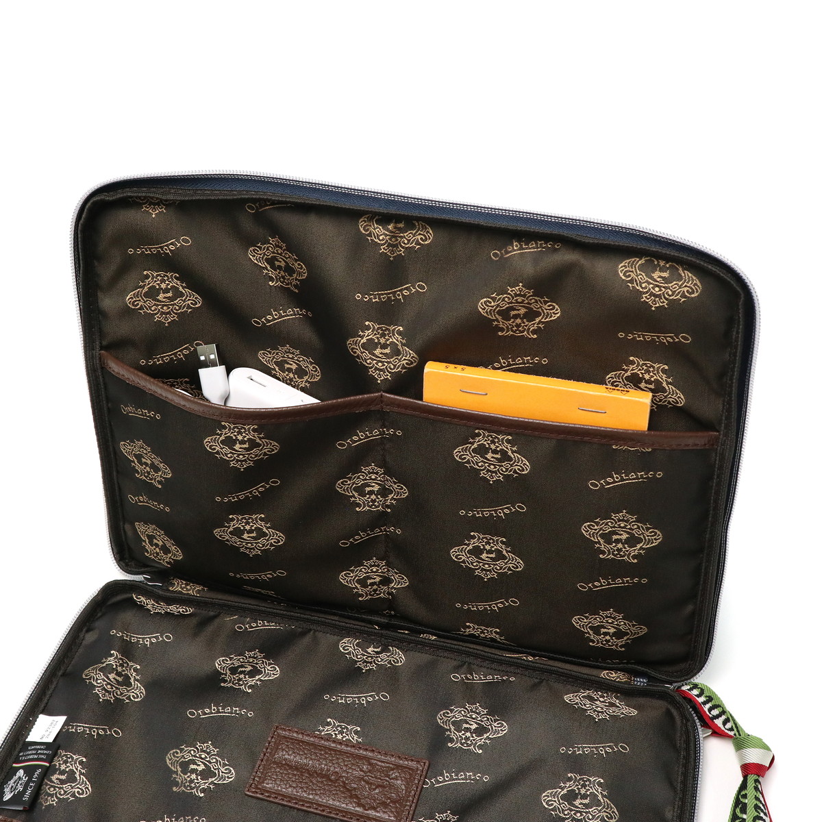 日本正規品 CHERMO-G PCケース クラッチ A4 ビジネス 92382 日本正規品 CHERMO-G PCケース クラッチ A4 ビジネス 92382