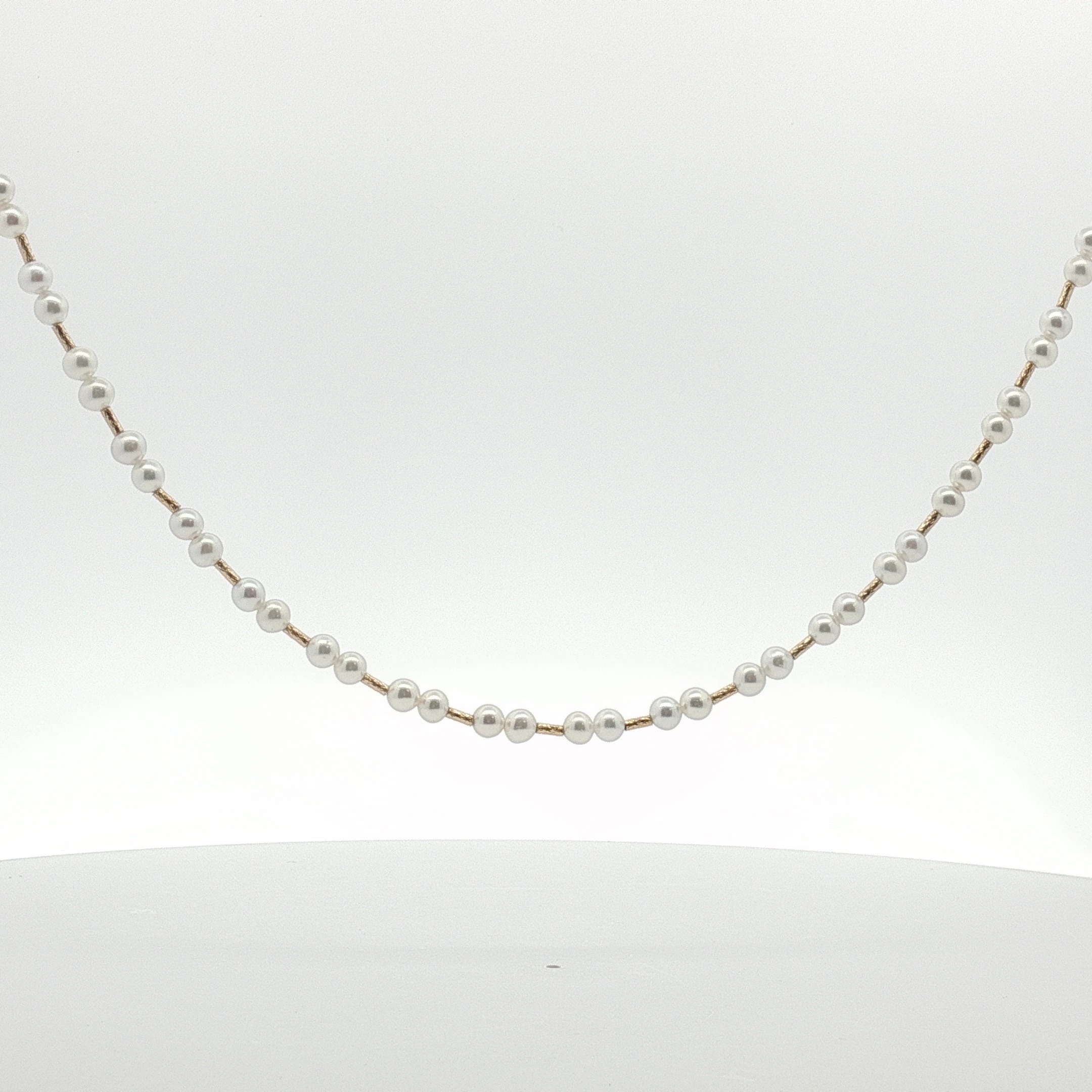 18Kゴールド淡水パールネックレス 贅沢な0.32gゴールドアクセント 18Kゴールド淡水パールネックレス 贅沢な0.32gゴールドアクセント