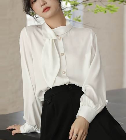 個性的 清楚系 トップス シャツ 白シャツ 袖あり 長袖 シフォン 薄手 大人可愛い きれいめ シンプル 大人 上品 おしゃれ お洒落 大人女子 こなれ感 エレガント 無地 春 夏 秋 謝恩会 二次会
