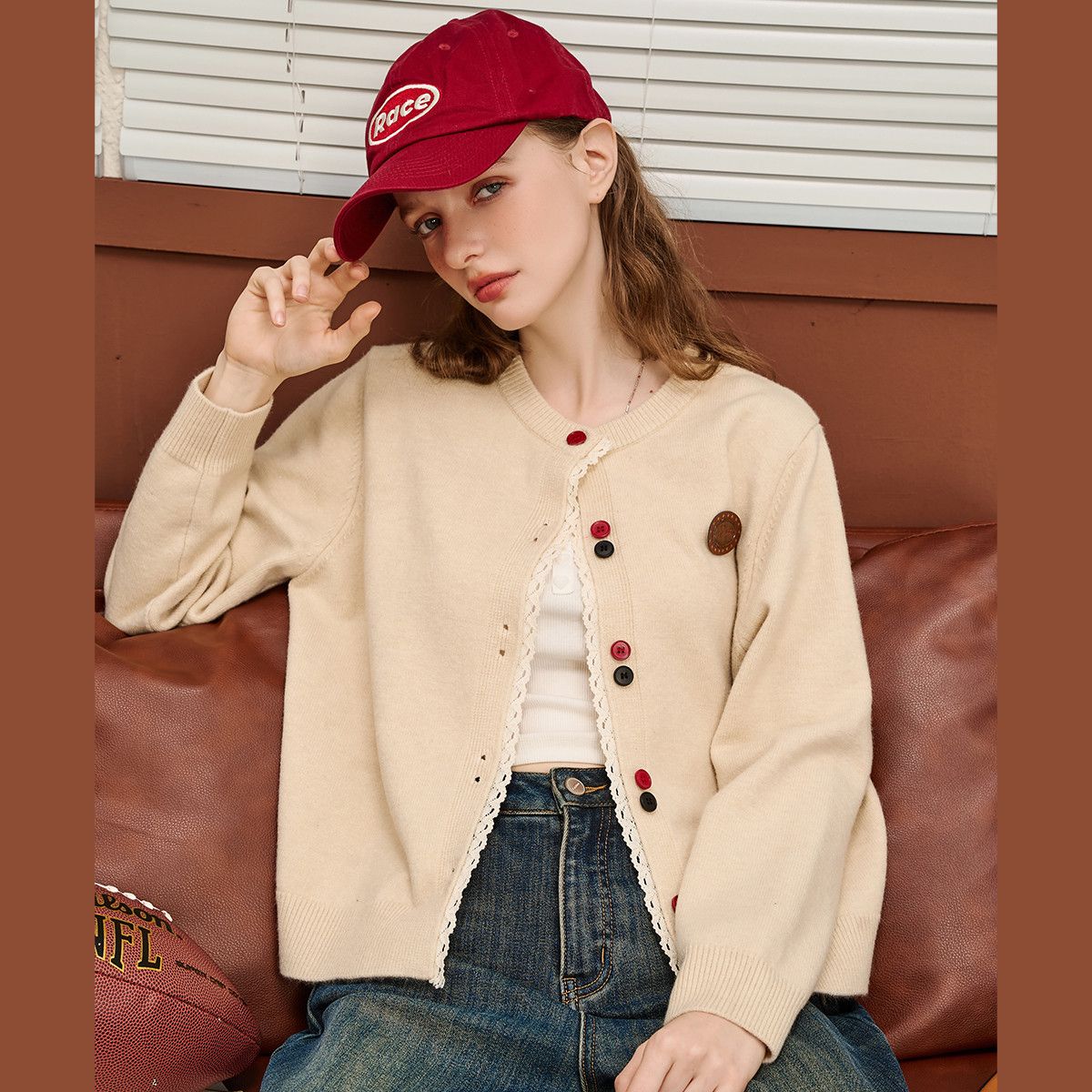 カジュアルなニットカーディガンジャケット2025新しい刺繍ファッションジャンパージャケット カジュアルなニットカーディガンジャケット2025新しい刺繍ファッションジャンパージャケット