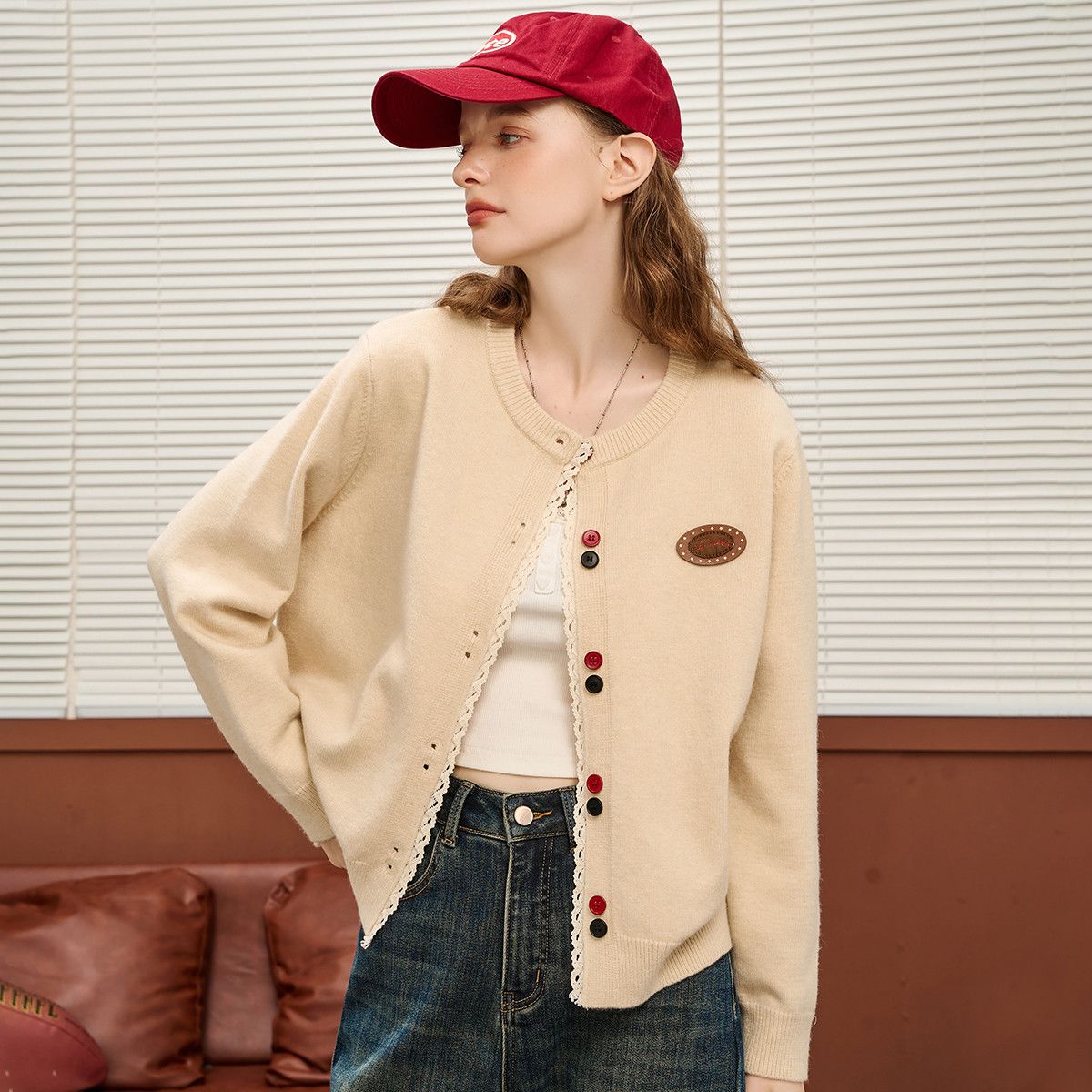 カジュアルなニットカーディガンジャケット2025新しい刺繍ファッションジャンパージャケット カジュアルなニットカーディガンジャケット2025新しい刺繍ファッションジャンパージャケット