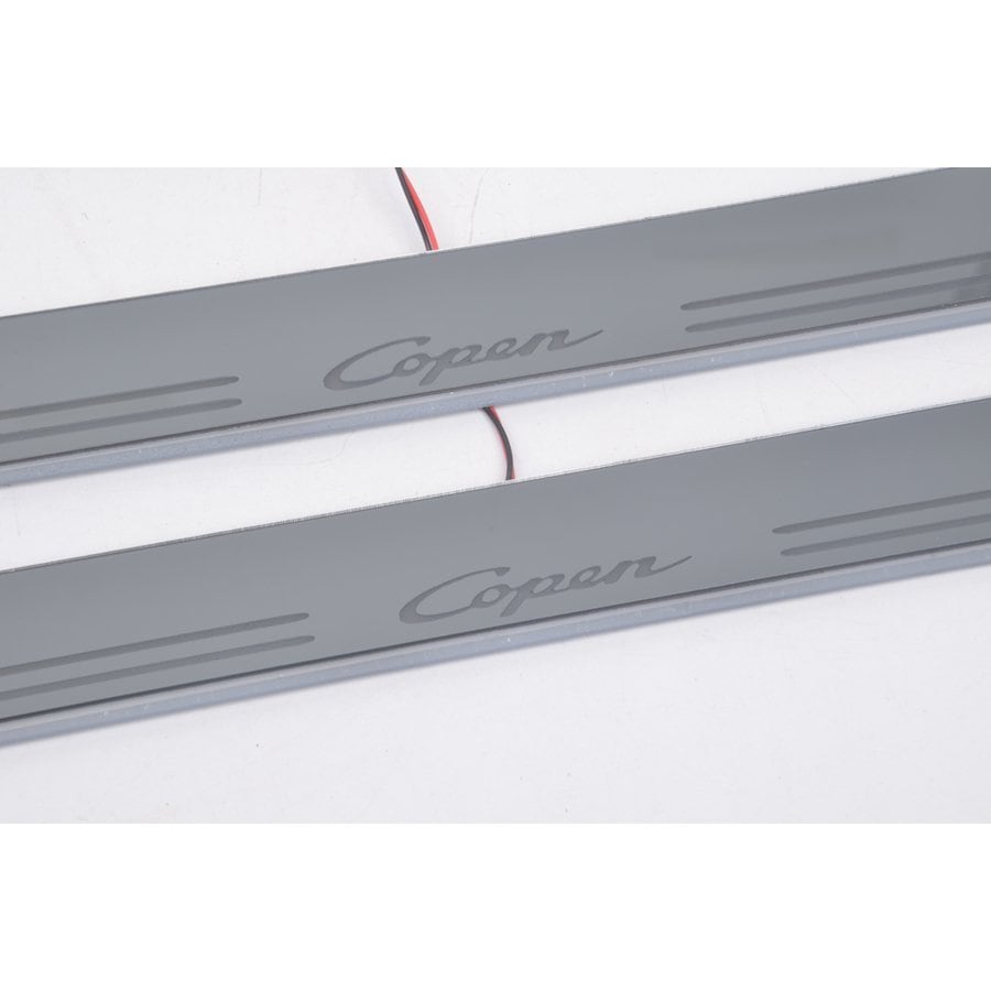 新品！ダイハツCOPENコペン流れるLEDフロントドアスカッフプレート　2枚フルセットブルー発光　内装 イルミネーション 鏡面仕様　電装関係