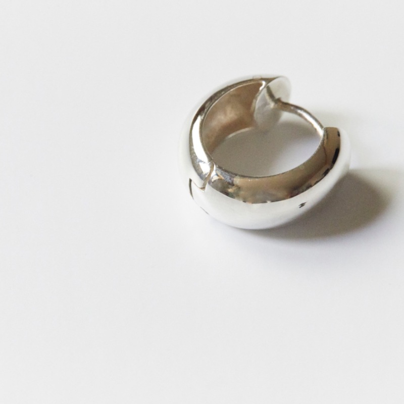 正規品 [BTS SUGA 着用] E499 イヤリング 韓国 アクセサリー ピアス ユンギ