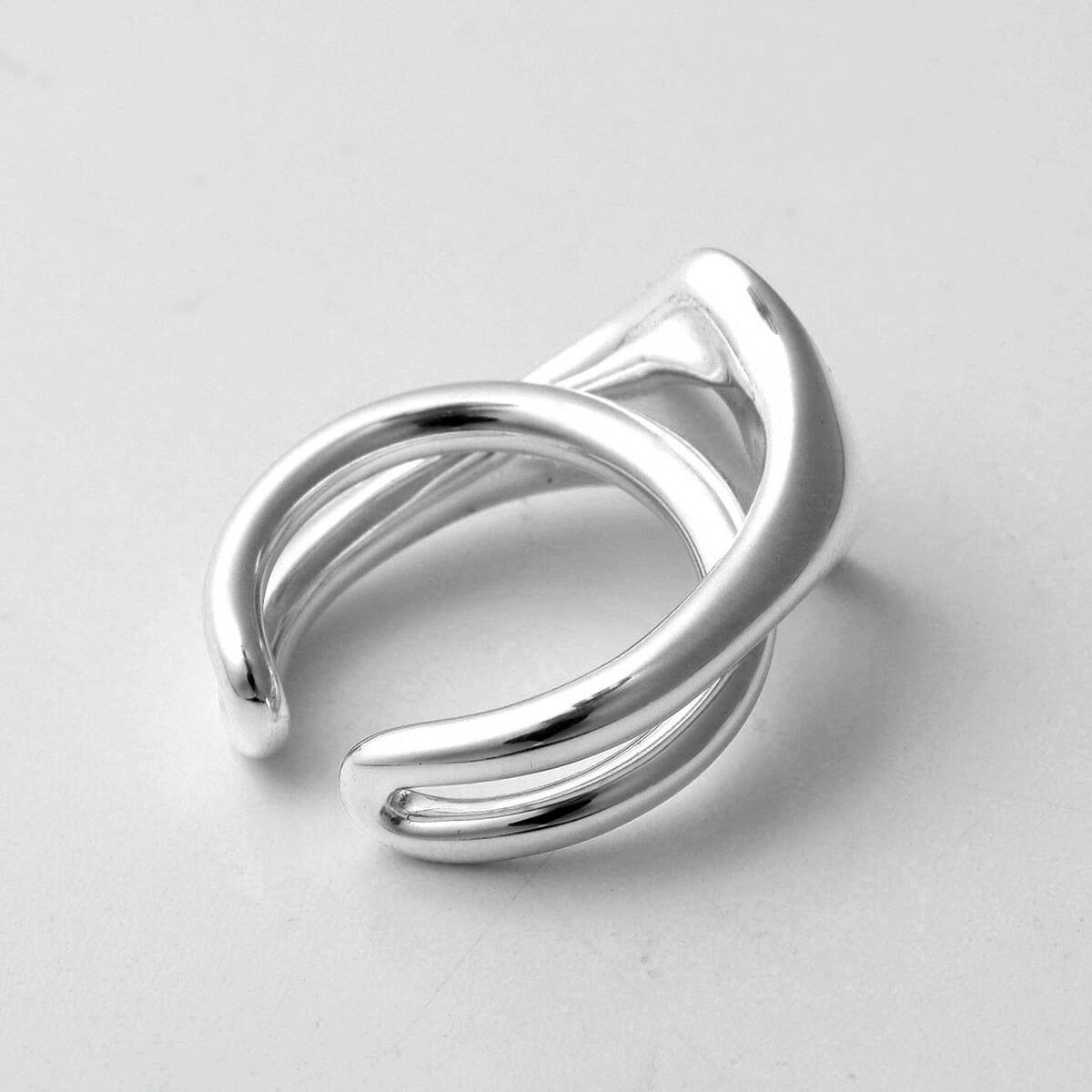 Charlotte Chesnais シャルロットシェネ リング BAGUE CHEVALIERE INITIAL 23BA046ARVE レディース 指輪 ア】 【mega】 Charlotte Chesnais シャルロットシェネ リング BAGUE CHEVALIERE INITIAL 23BA046ARVE レディース 指輪 ア】 【mega】