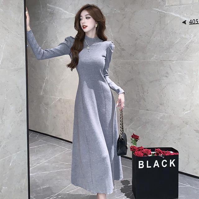 春のワンピースフレンチヴィンテージバブル袖スリミング着痩せ気質高級感ニットワンピース母の 春のワンピースフレンチヴィンテージバブル袖スリミング着痩せ気質高級感ニットワンピース母の