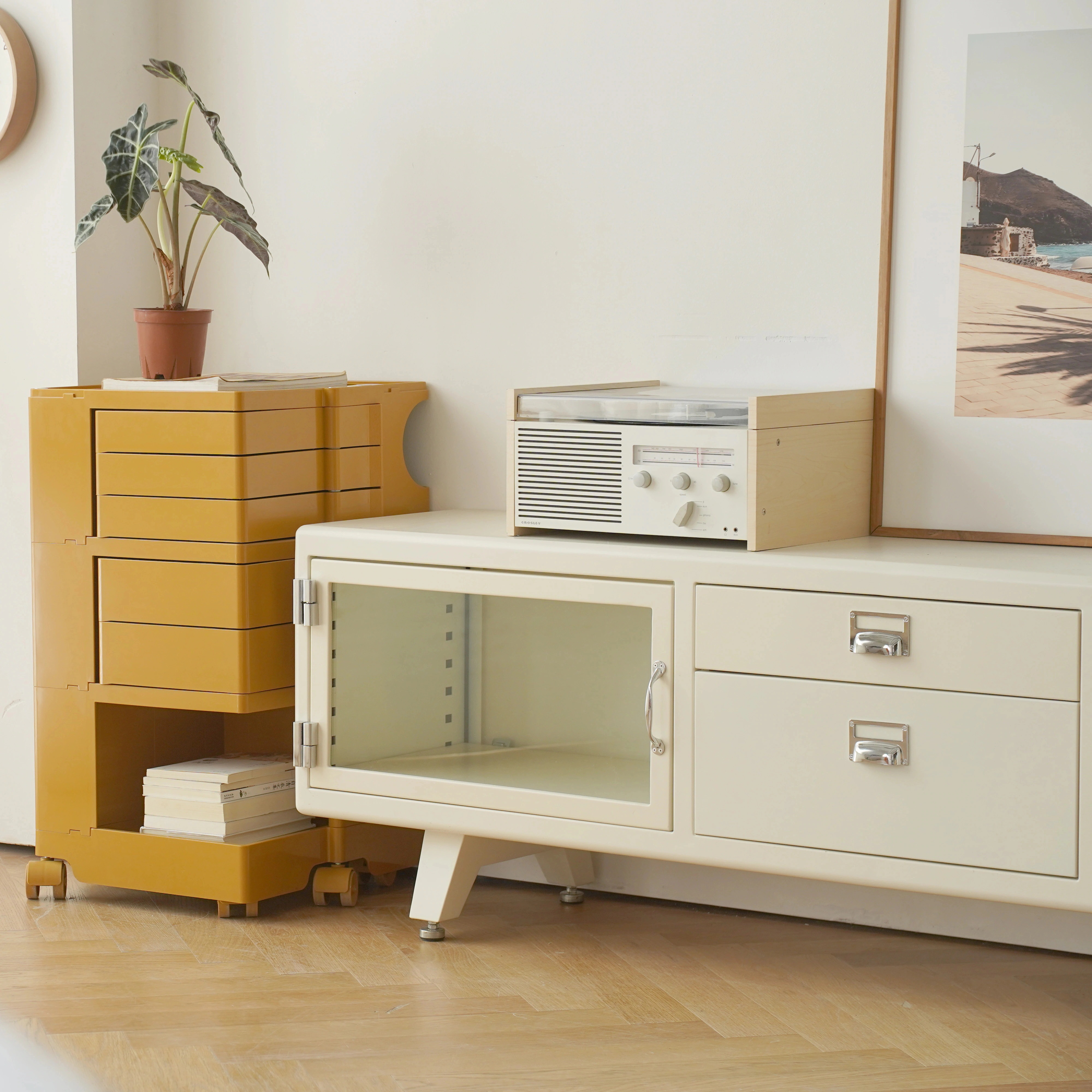 ボビー ワゴン Boby Trolley 引き出しを動かす サイドテーブル コスメ