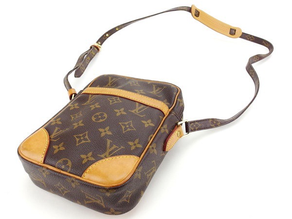 ルイヴィトン Louis Vuitton ショルダーバッグ 斜めがけショルダー レディース ダヌーブ モノグラム ブラウン PVC×レザ- 良品 セール 【中古】 Y3886 . ルイヴィトン Louis Vuitton ショルダーバッグ 斜めがけショルダー レディース ダヌーブ モノグラム ブラウン PVC×レザ- 良品 セール 【中古】 Y3886 .