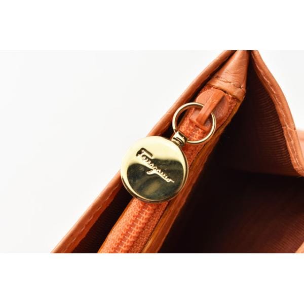 財布 Salvatore Ferragamo 長財布 クロコダイル型押しレザー コーラルオレンジ