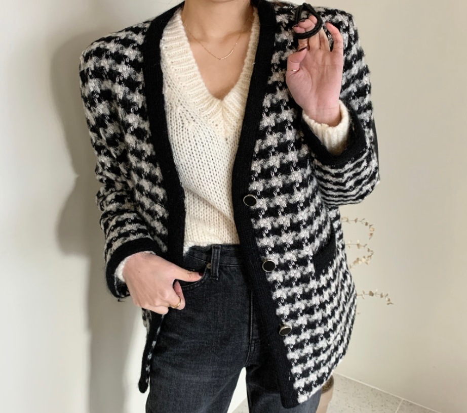 トップス ニットソー カーディガン 袖あり 長袖 Vネック 襟なし ストレート ふわふわ ポケット 前開き 厚手 かわいい 大人可愛い きれいめ シンプル カジュアル 大人 上品 おしゃれ お洒落