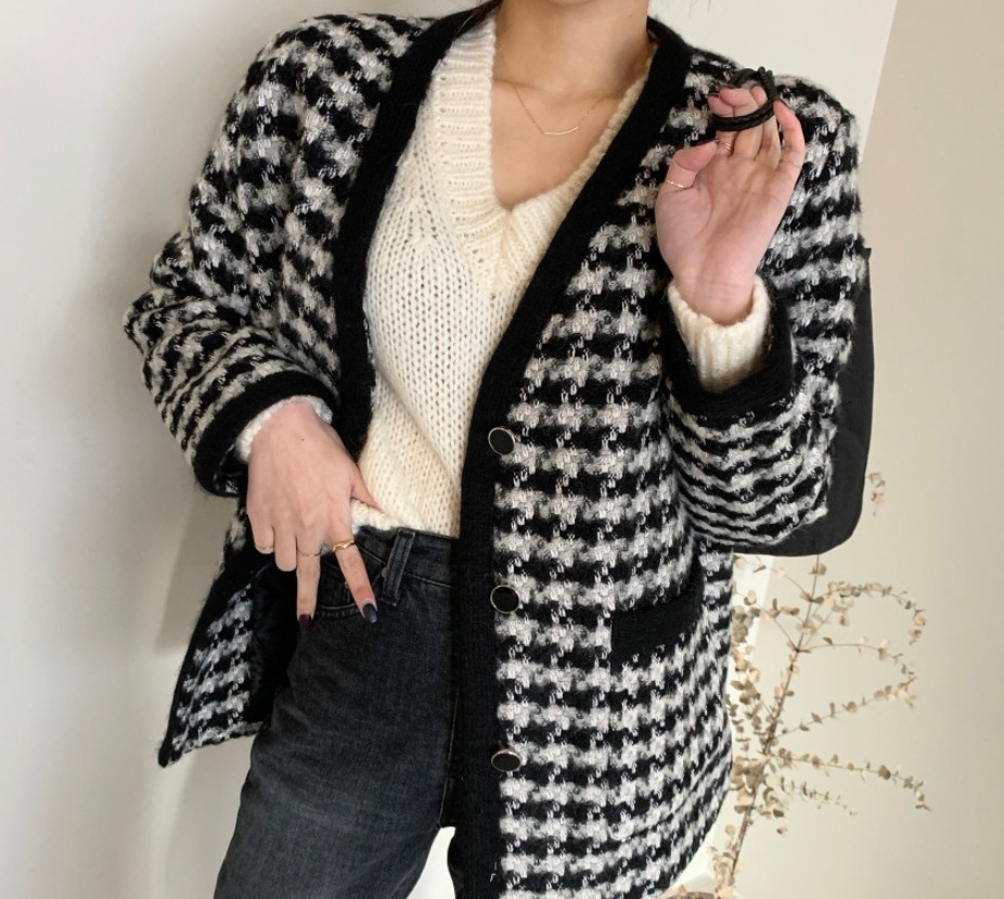 トップス ニットソー カーディガン 袖あり 長袖 Vネック 襟なし ストレート ふわふわ ポケット 前開き 厚手 かわいい 大人可愛い きれいめ シンプル カジュアル 大人 上品 おしゃれ お洒落