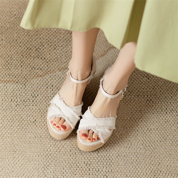 ウェッジソール サンダル レディース ストラップ 厚底 ヒール9cm ストラップサンダル 厚底サンダル おしゃれ 美脚 バックストラップ 歩きやすい カジュアル きれいめ 海 春 夏 大人 小さいサイ