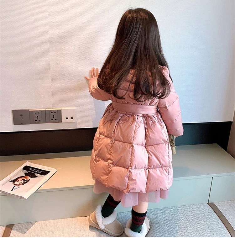 ダウンジャケット100-140CM女の子コート　ダウンコート　レース切り替え　ワンピース暖か　 キッズ 誕生日　外遊び　お出かけ　可愛い　子供用 厚手 防寒 ジャケット