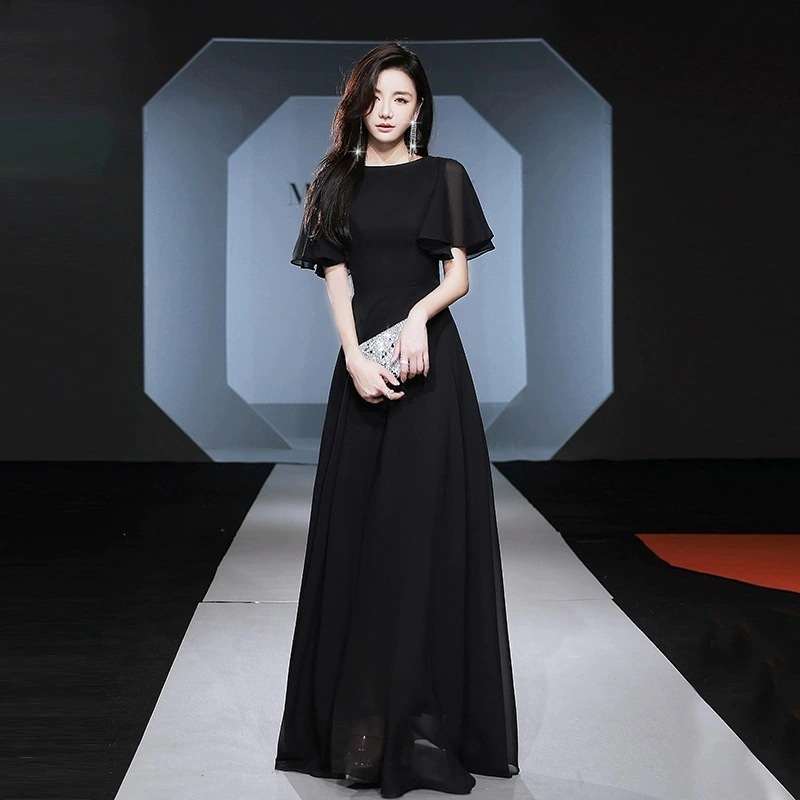 2024品追加パーティドレスウェディングドレスワンピース黒パーティードレス結婚式二次会半袖ホルターネックドレス前撮りAラインマーメイド花嫁ロングドレスお呼ばれ韓国 ワンピースパーティードレスワンピース 2024品追加パーティドレスウェディングドレスワンピース黒パーティードレス結婚式二次会半袖ホルターネックドレス前撮りAラインマーメイド花嫁ロングドレスお呼ばれ韓国 ワンピースパーティードレスワンピース