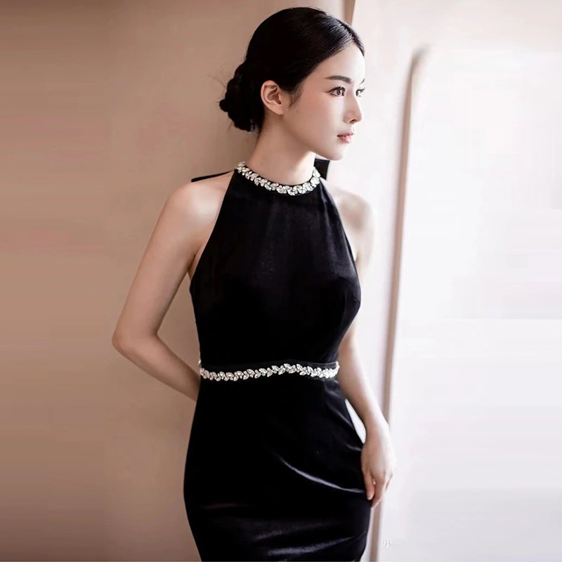 2024品追加パーティドレスウェディングドレスワンピース黒パーティードレス結婚式二次会半袖ホルターネックドレス前撮りAラインマーメイド花嫁ロングドレスお呼ばれ韓国 ワンピースパーティードレスワンピース 2024品追加パーティドレスウェディングドレスワンピース黒パーティードレス結婚式二次会半袖ホルターネックドレス前撮りAラインマーメイド花嫁ロングドレスお呼ばれ韓国 ワンピースパーティードレスワンピース
