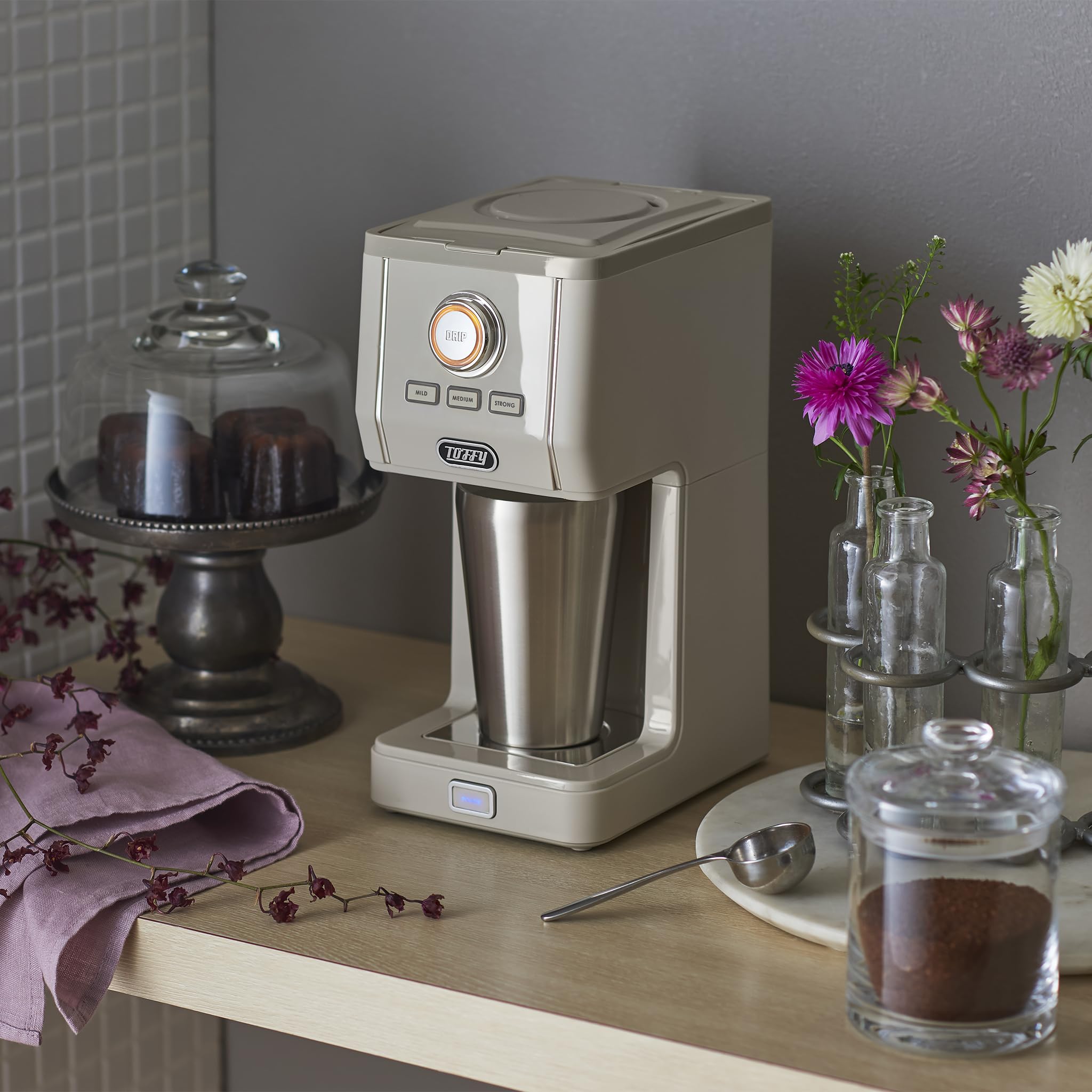 【Toffy/トフィー】 ダイレクトドリップアロマコーヒーメーカー K-CM12 カップに直接ドリップ ふたありタンブラー付き 間欠抽出 蒸らし機能 真空断熱 保温 保冷 高さ調節 K-CM12-GE 【Toffy/トフィー】 ダイレクトドリップアロマコーヒーメーカー K-CM12 カップに直接ドリップ ふたありタンブラー付き 間欠抽出 蒸らし機能 真空断熱 保温 保冷 高さ調節 K-CM12-GE