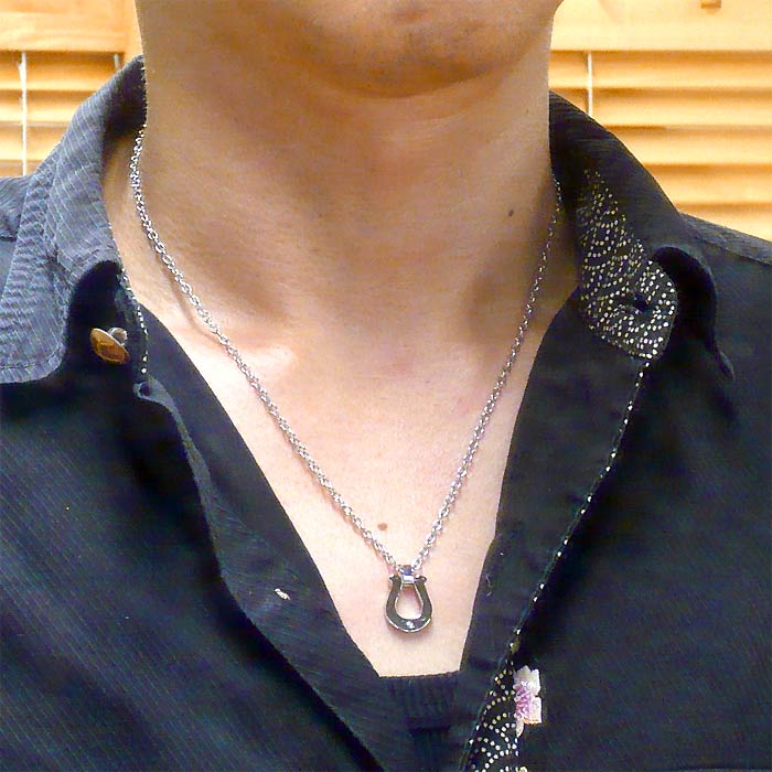 クロストゥーミー close to me ステンレス ネックレス ホースシュー 馬蹄 CZ アレルギー クロストゥーミー close to me ステンレス ネックレス ホースシュー 馬蹄 CZ アレルギー