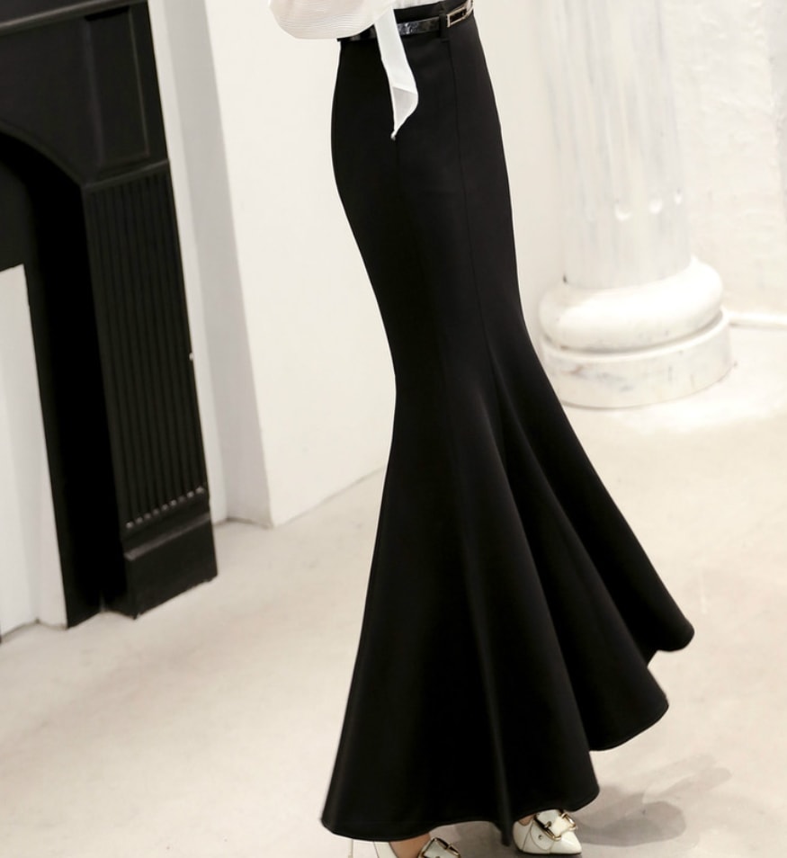 スカート デート ロング丈 フレア 可愛い きれいめ 上品 おしゃれ かっこいい 可愛い ラブリー キュート ガーリー クール モード系 セクシー エレガント 存在感 フォーマル レディース