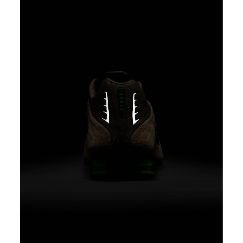 ナイキシャークス R4 W-オリーブカーキ:カーキ:グリーンショック/HQ7739-200 ナイキシャークス R4 W-オリーブカーキ:カーキ:グリーンショック/HQ7739-200