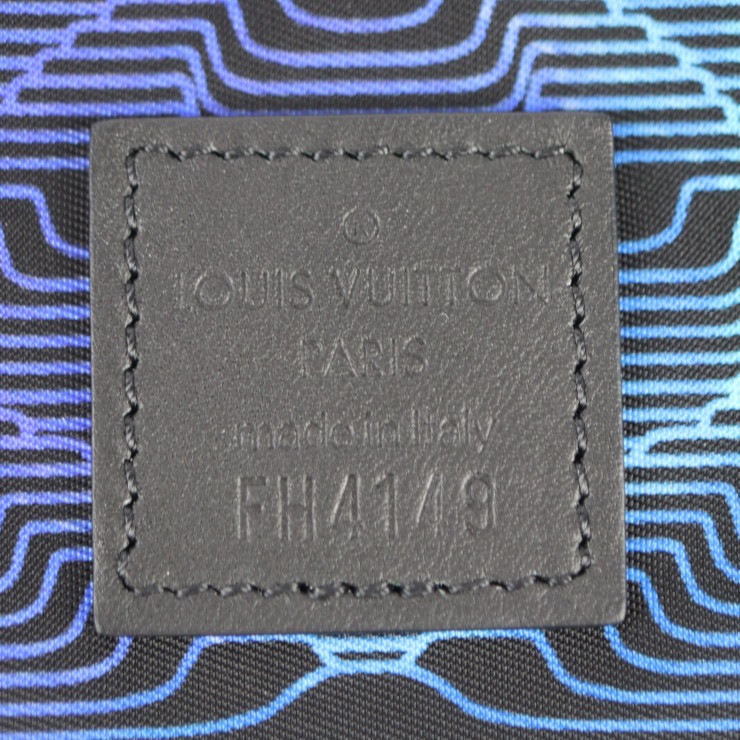 超美品 ルイ ヴィトン ポシェット リバーシブル セカンドバッグ M68777 黒 白 マルチカラー クラッチ ポー【本物保証】