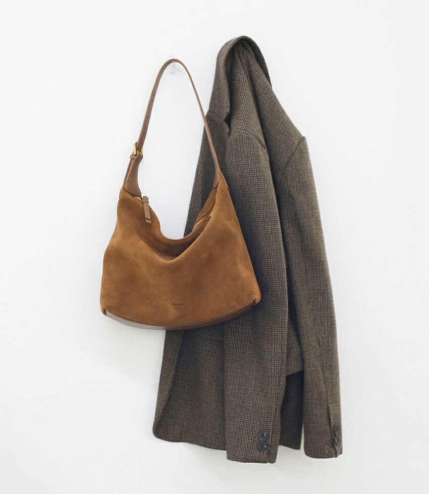 [メガ割りSALE]スエードワイドショルダーバッグ