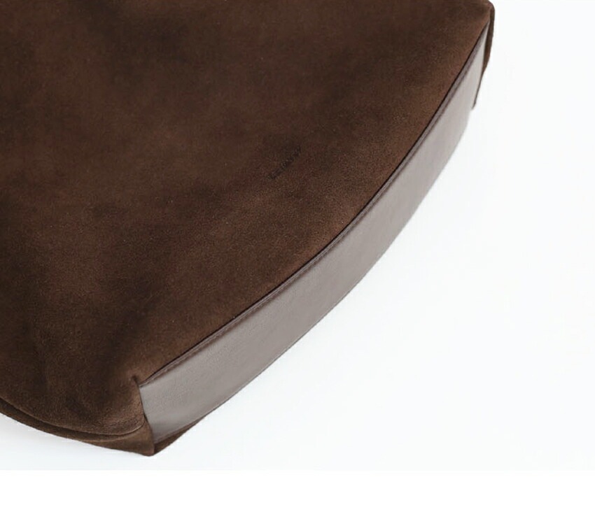 [メガ割りSALE]スエードワイドショルダーバッグ