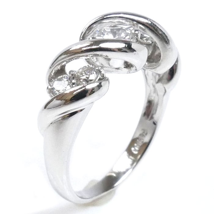 Pt900プラチナ リング・指輪 ダイヤモンド0.303ct/0.24ct 6号 5.3g レディース 中古 美品 Pt900プラチナ リング・指輪 ダイヤモンド0.303ct/0.24ct 6号 5.3g レディース 中古 美品