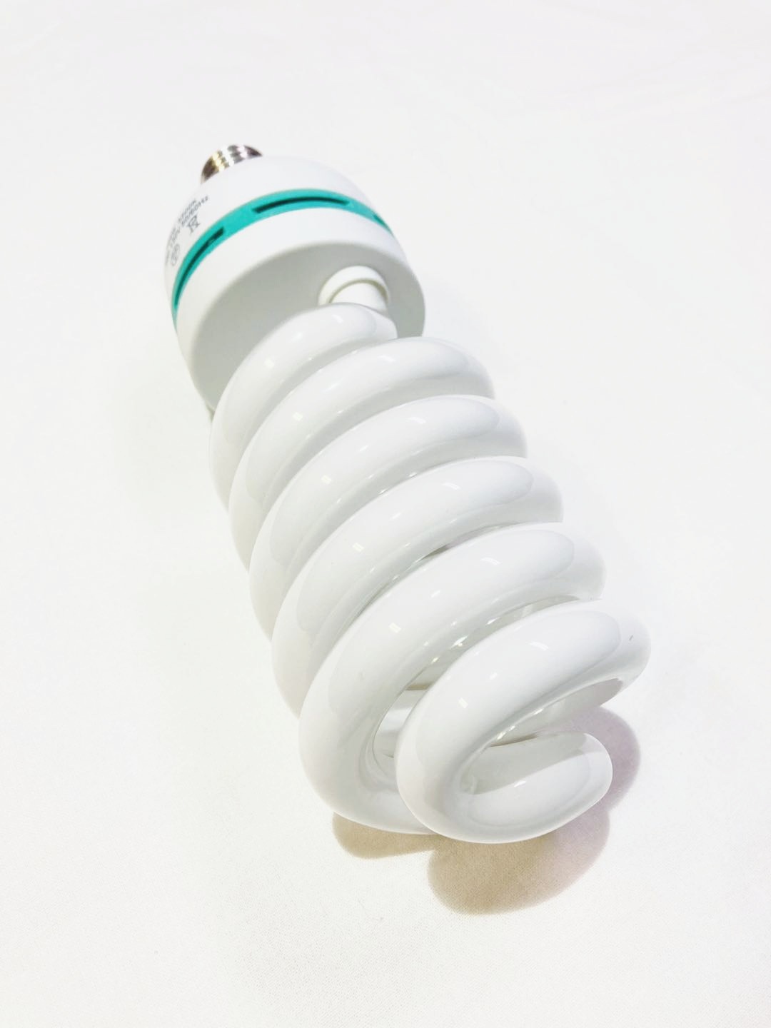 超明るい相当500W白熱電球 スパイラル型 蛍光灯 電球 工事現場 撮影照明 家庭照明 超明るい相当500W白熱電球 スパイラル型 蛍光灯 電球 工事現場 撮影照明 家庭照明