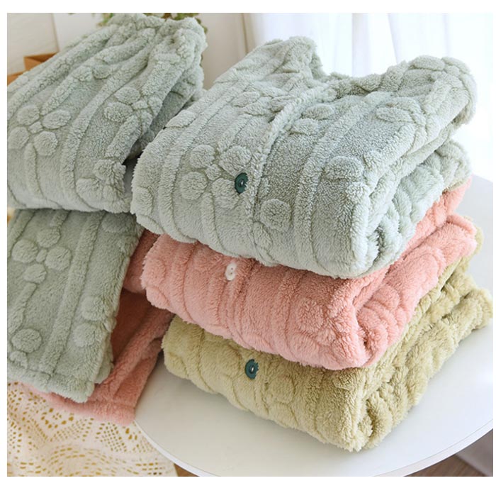 【2025新作】パジャマ レディース 冬 暖かい もこもこパジャマ ルームウエア 上下セット 前開き 両面起毛 寝間着 全身ボア 部屋着 セットアップ 40代 50代 Uネック ふわふわ ナイトウエ 【2025新作】パジャマ レディース 冬 暖かい もこもこパジャマ ルームウエア 上下セット 前開き 両面起毛 寝間着 全身ボア 部屋着 セットアップ 40代 50代 Uネック ふわふわ ナイトウエ