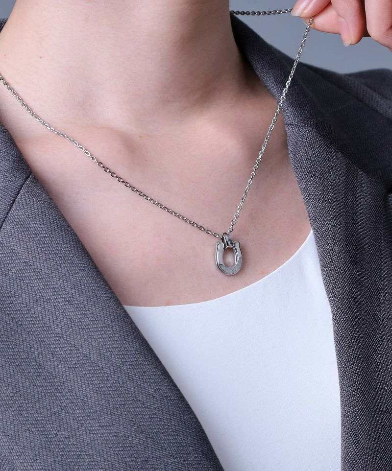 ネックレス メンズ レディース LH-1 限定展開 SAND ホースシュー サージカルステンレス316L LH-03NE062 ステンレス アレルギーフリー 【ネコポス】 ネックレス メンズ レディース LH-1 限定展開 SAND ホースシュー サージカルステンレス316L LH-03NE062 ステンレス アレルギーフリー 【ネコポス】