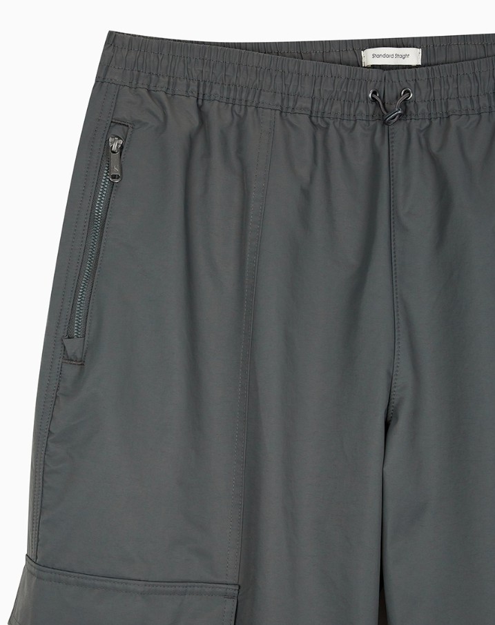 Straight Fit Nylon Cargo Jogger Pants (4RD600G-N3Z)