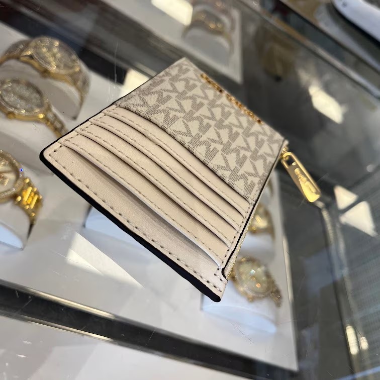 即発 カードケース コインケース 小物入れ レザー アウトレット レディース シグネチャー 無地 35F2GTVD2L/35F2GTVD2B