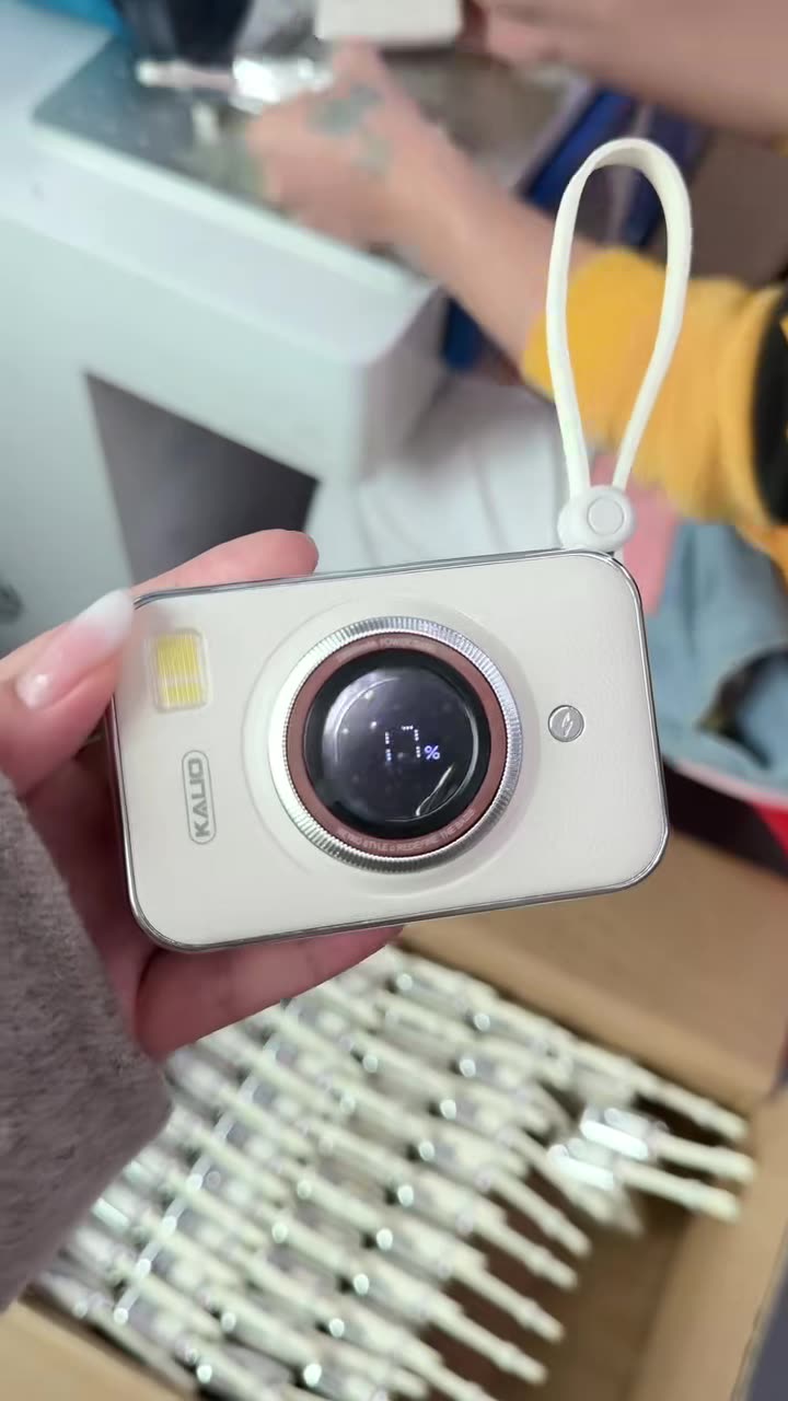 モバイルバッテリー iphone / Type-C 復古 充電器 10000mAh コネクター内蔵 スマホ充電器 モバイルチャージャー