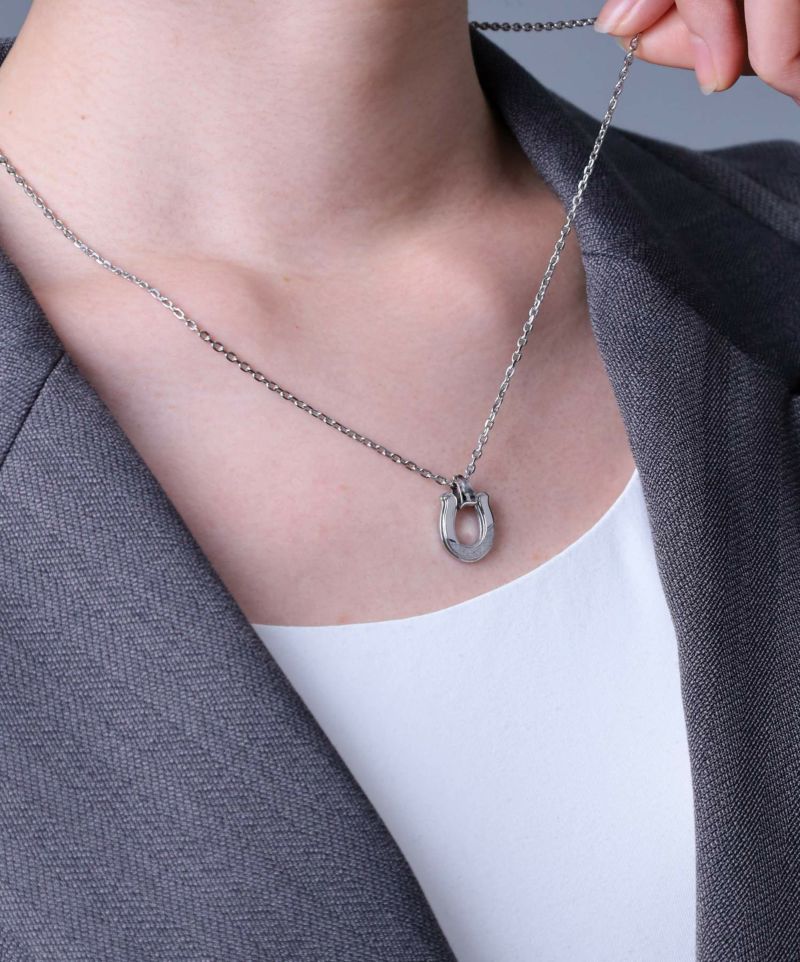 LH-1 SAND ホースシューネックレス サージカルステンレス316L 金属アレルギー対応 03NE062ASV ステンレスネックレス メンズ 人気 LH-1 SAND ホースシューネックレス サージカルステンレス316L 金属アレルギー対応 03NE062ASV ステンレスネックレス メンズ 人気