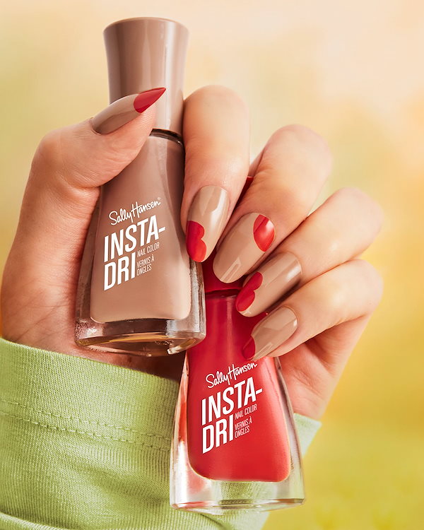 □ポスト投函□<br>Sally Hansen(サリーハンセン) たらし ダブル