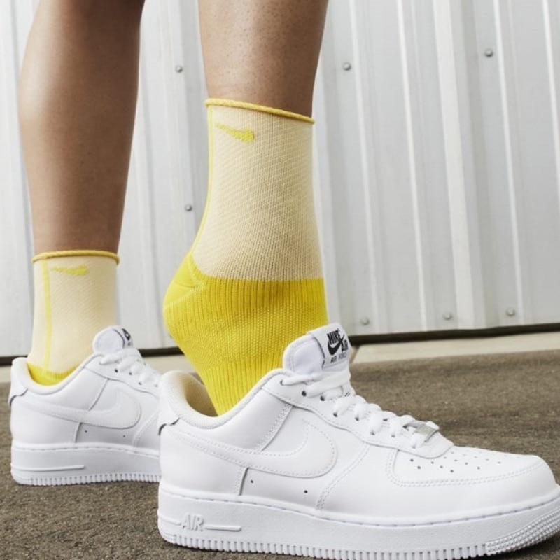 ナイキ エアフォース1 07 イージーオン オールブラック DX5883-100 ナイキ エアフォース1 07 イージーオン オールブラック DX5883-100