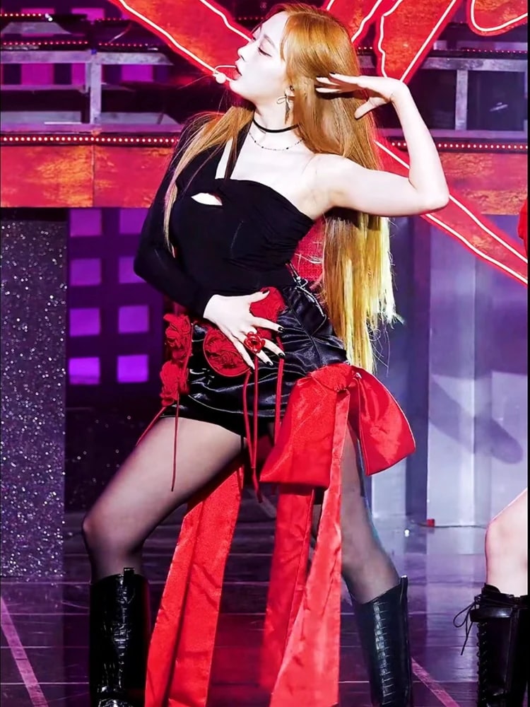 【急速出荷!2枚購入で300円 OFF!】aespaチューブトップイレギュラーストラップスカートステージ衣装 test.education.org.ua