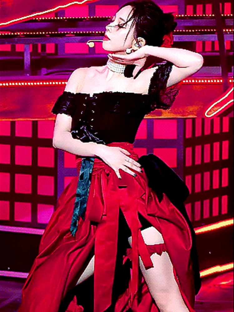 【急速出荷!2枚購入で300円 OFF!】aespaチューブトップイレギュラーストラップスカートステージ衣装 test.education.org.ua