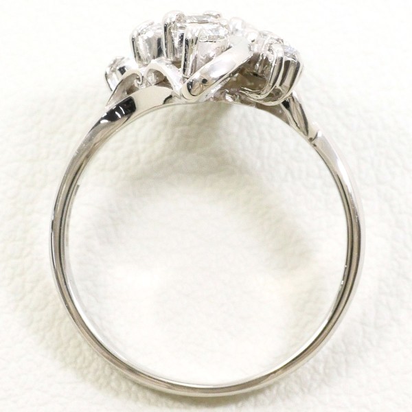 PT900 プラチナ リング 指輪 8.5号 ダイヤ 0.33 0.06 ジュエリー 中古 PT900 プラチナ リング 指輪 8.5号 ダイヤ 0.33 0.06 ジュエリー 中古